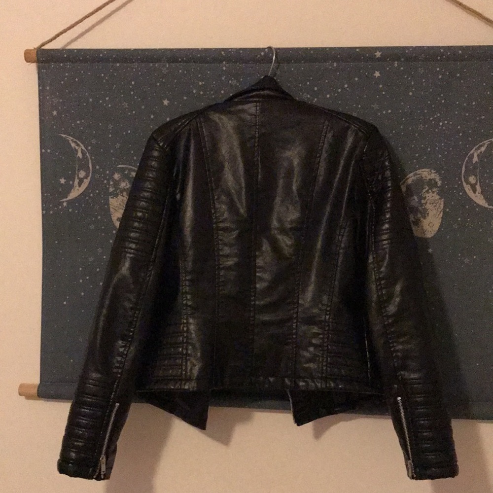 🌙SHEIN Katy Perry’s Picks Faux Leather Biker Jacket🌙 - Picture 9 of 10